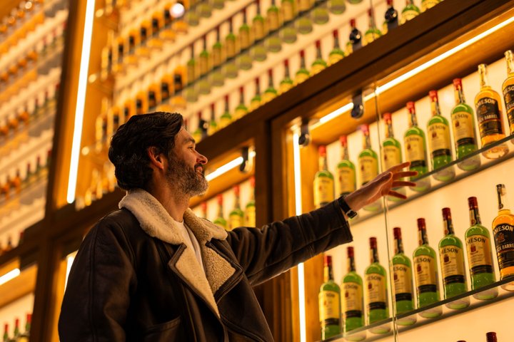 Cork Midleton DistilleryJameson Experience & Whiskey Tasting