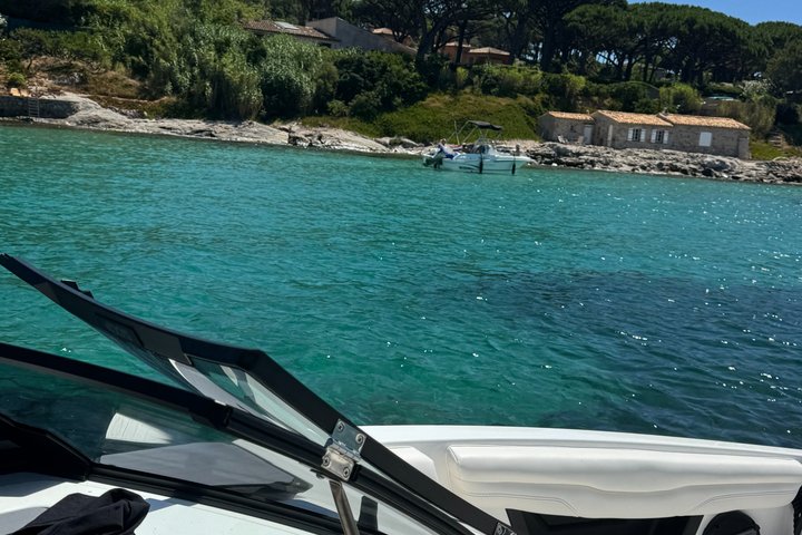 Private Wakesurf Wakeboard & Boat Experience Saint-Tropez