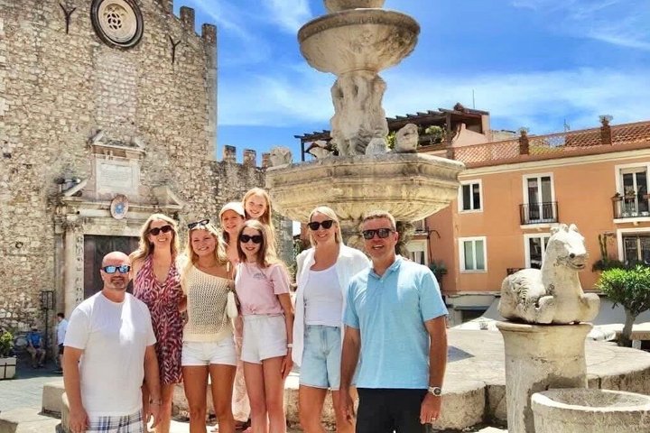 Taormina Castelmola : private cruise tour from Messina