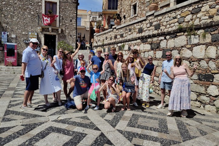 Taormina Castelmola : private cruise tour from Messina