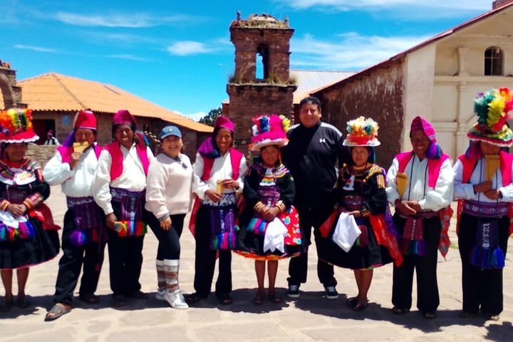 Uros and Taquile Speedboat Day Tour in Small Group