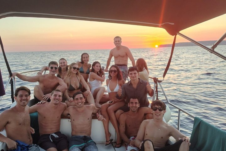Half Day Blue Lagoon, Comino, Gozo and Malta Private Boat Trip