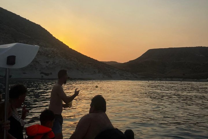 Carboneras : Route of 6 coves by boat through Cabo de Gata