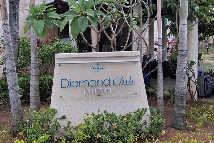 St. Lucia Airport Transfer from UVF to Any Hotel/Resort Private