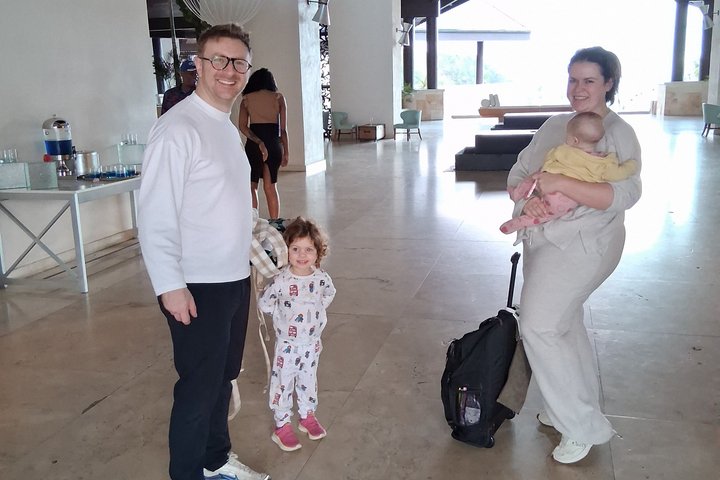 St. Lucia Airport Transfer from UVF to Any Hotel/Resort Private