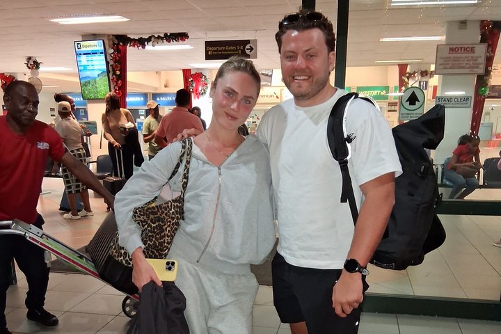 St. Lucia Airport Transfer from UVF to Any Hotel/Resort Private