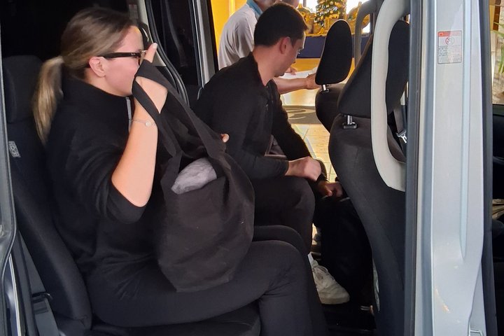 St. Lucia Airport Transfer from UVF to Any Hotel/Resort Private