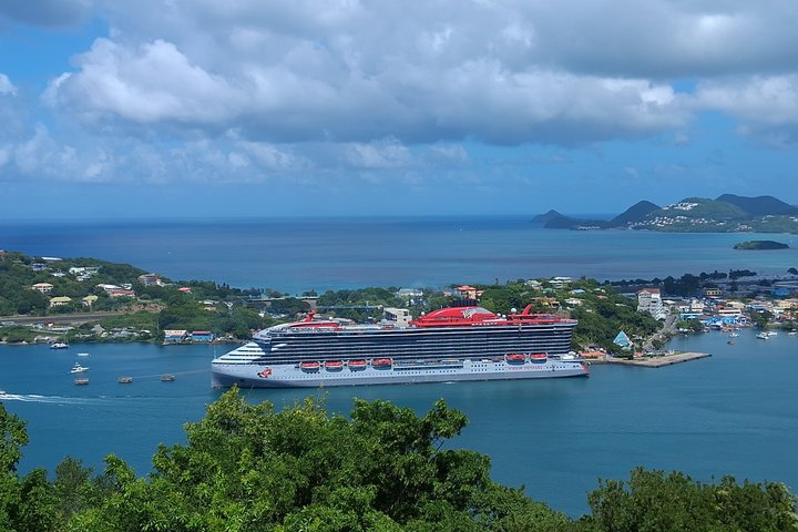 Explore Soufriere St. Lucia Tet Paul Mud Baths & Waterfall Tour