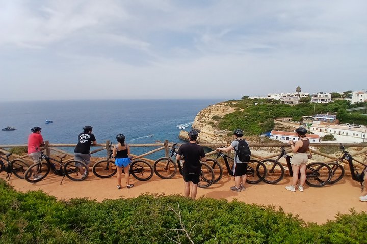 E-Bike Tour: Sete Vales Suspensos Trail (Marinha and Benagil)