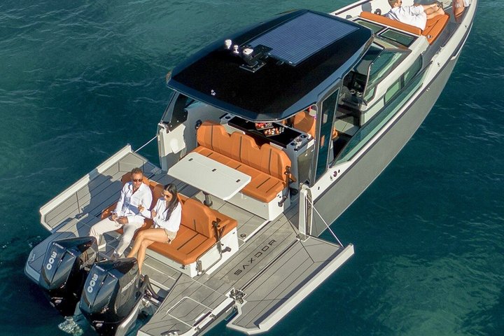 Private Luxury Boat Tour from Cannes to the Lerins Islands