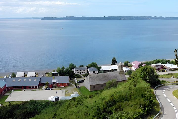 Lemuy Island Heritage & Nature Tour