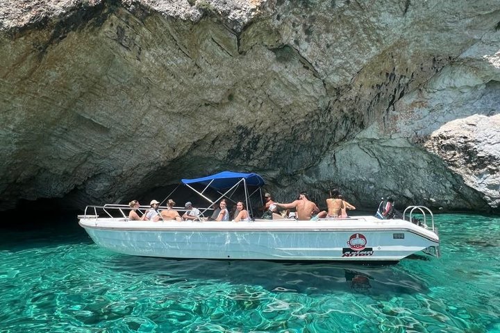 Caretta - Caretta Turtle Trip (Glass bottom Boat Trip)
