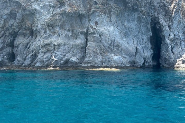 Boat Tour Ponza Palmarola