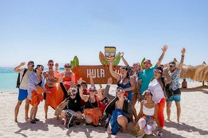 Luxury Cruise To Orange Bay and Hula Hula island & Lunch-Hurghada