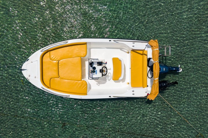 Full-Day Private Boat Rental in Tsilivi – No License Needed