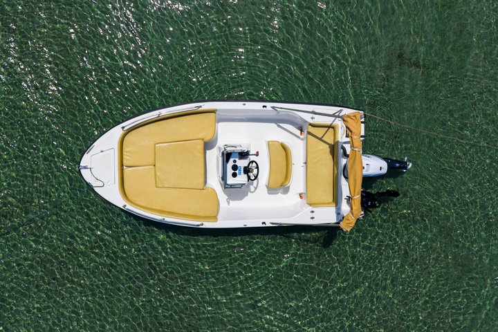 Full-Day Private Boat Rental in Tsilivi – No License Needed