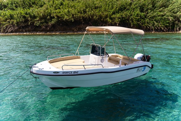 Full-Day Private Boat Rental in Tsilivi – No License Needed