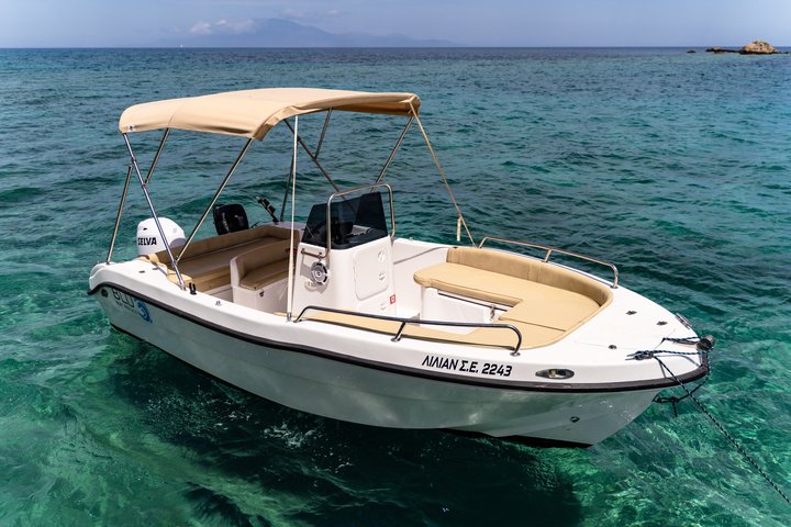Full-Day Private Boat Rental in Tsilivi – No License Needed