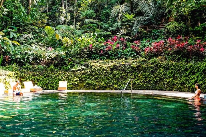 Manila Hidden Valley Springs Day Tour with Lunch
