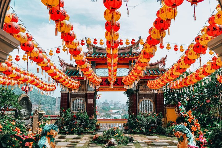 Penang Half-day City Tour with Trishaw Ride & Upside Down Museum