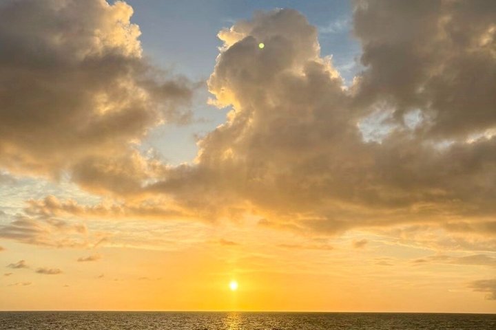 Gulf of Mexico Sunset Cruise from Naples