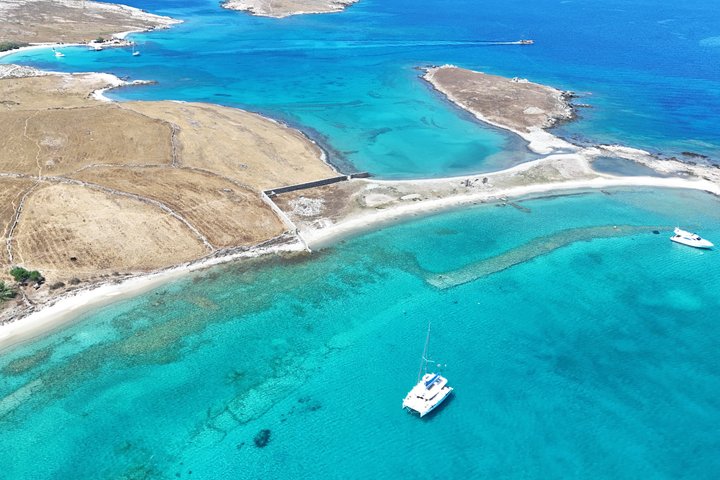 Mykonos Delos Rhenia Daily Cruise with BBQ, Drinks & Transfer