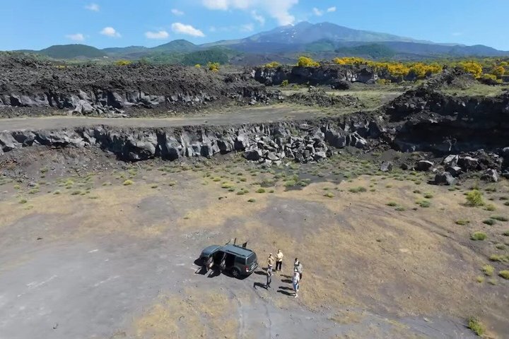 Etna Jeep OffRoad Tour: Lava Flows,Etna Wines,Lunch at 6,561 ft