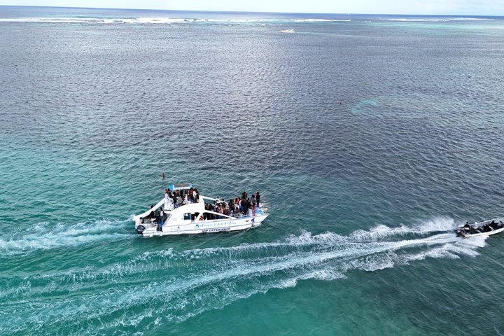 Best Punta Cana Caribbean Hip Hop Party Boat Live DJ & Open Bar