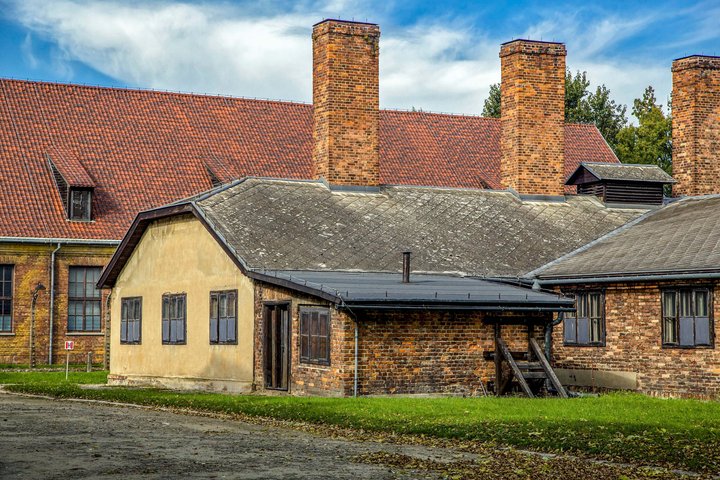 Oswiecim Auschwitz-Birkenau Museum with Audio Guide No Ticket