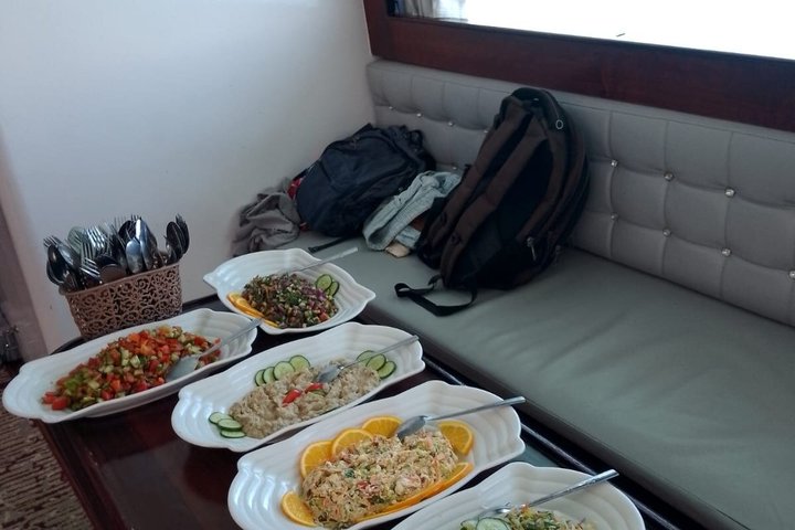 Tiran Island Snorkeling , Diving Cruise & Lunch - Sharm El Sheikh