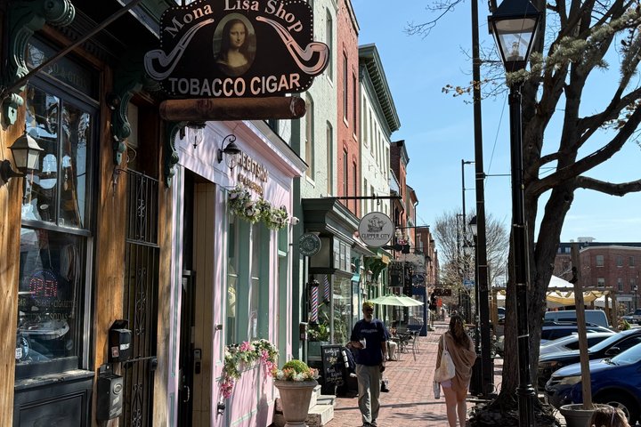 Baltimore: Fells Point & Little Italy Food Tour with 7 Tastings