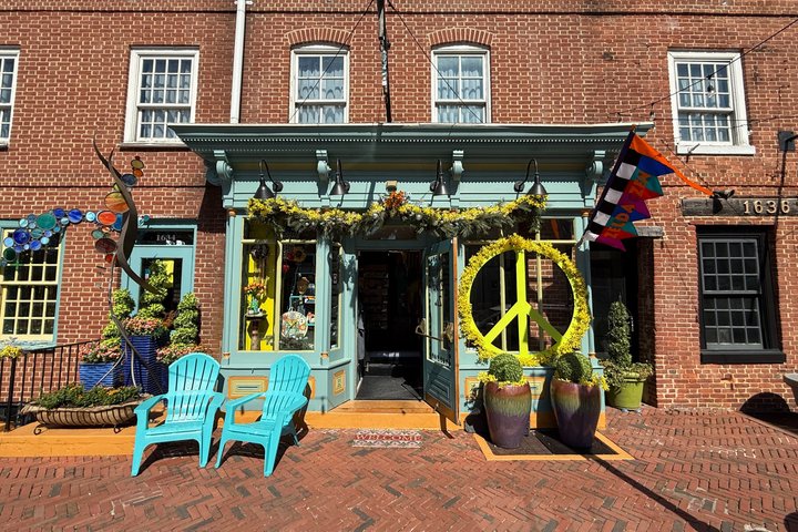 Baltimore: Fells Point & Little Italy Food Tour with 7 Tastings