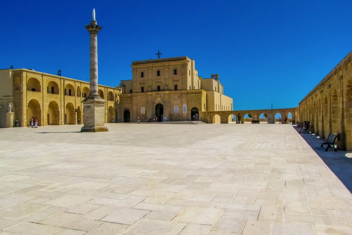 Salento Tour from Lecce Otranto Castro Leuca and Gallipoli
