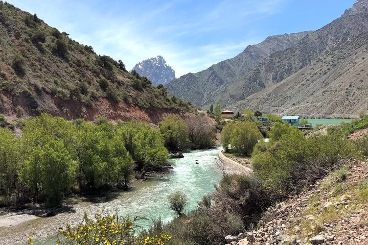 Tashkent Tour at Amirsoy, Chimgan Mountains and Charvak lake