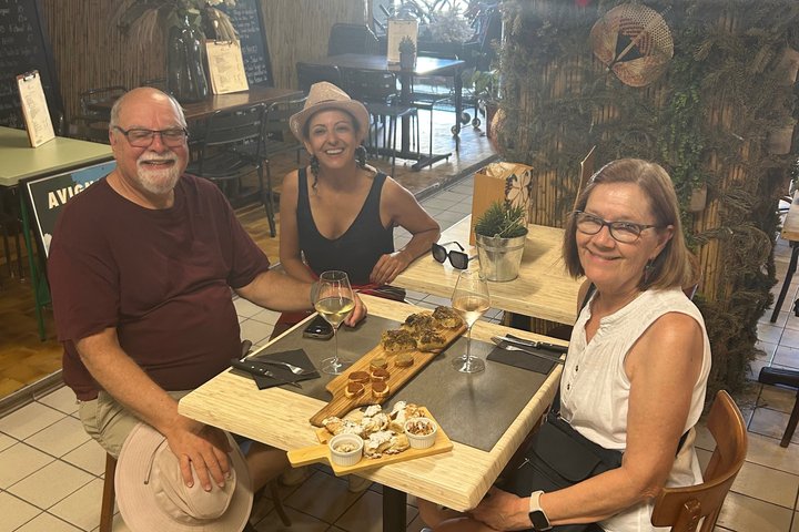 AVIGNON ESSENTIALS: A Food and Wine First Taste
