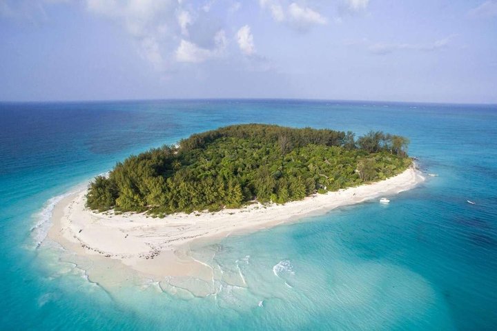 Full-Day Northern Zanzibar Snorkeling, Turtles and Sunset