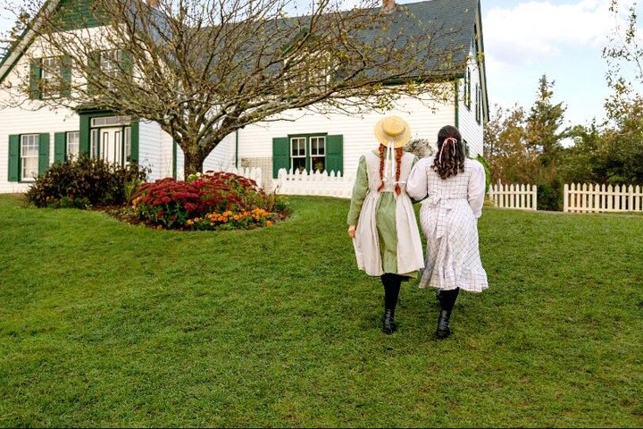 Prince Edward Island Private Tour: Culture Costal and Local Life