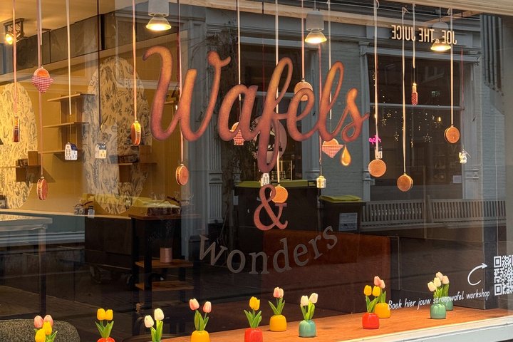 Haarlem: Combi Ticket Scenic Cruise + Stroopwafel workshop