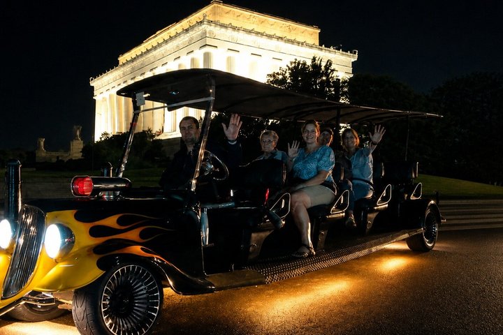 Washington, DC: Sunset & After-Dark Monuments Tour by E-Cart