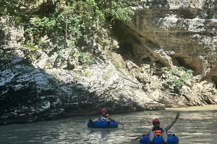 Osum Canyon Rafting & River Tubing