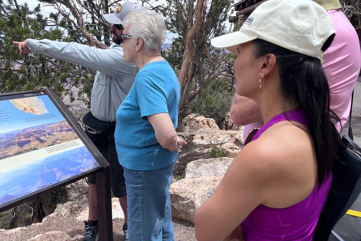 Grand Canyon Day Tour with Lunch Included - Pickup from Flagstaff