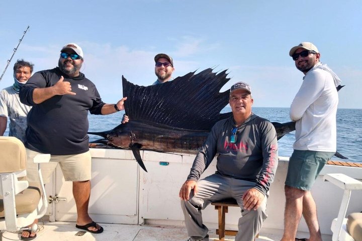 Zihuatanejo Private Fishing Tour Experience