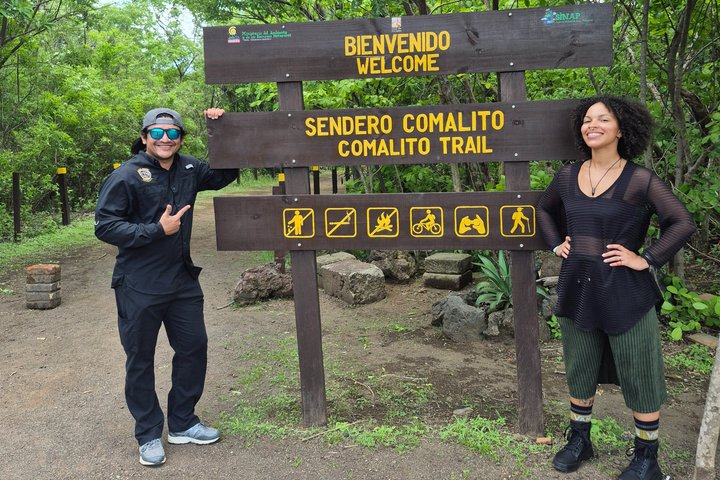 Nicaragua Private Day Tour: Masaya Volcano, Granada & Boat Ride!