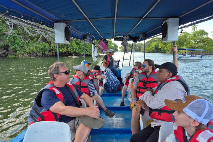 Nicaragua Private Day Tour: Masaya Volcano, Granada & Boat Ride!
