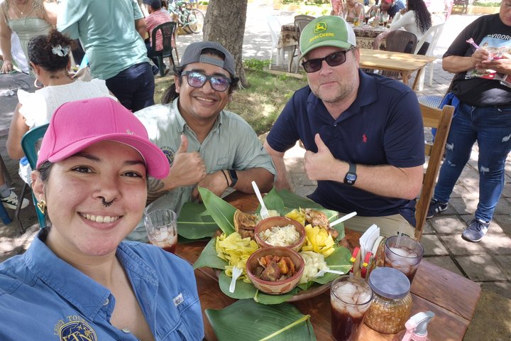Nicaragua Private Day Tour: Masaya Volcano, Granada & Boat Ride!