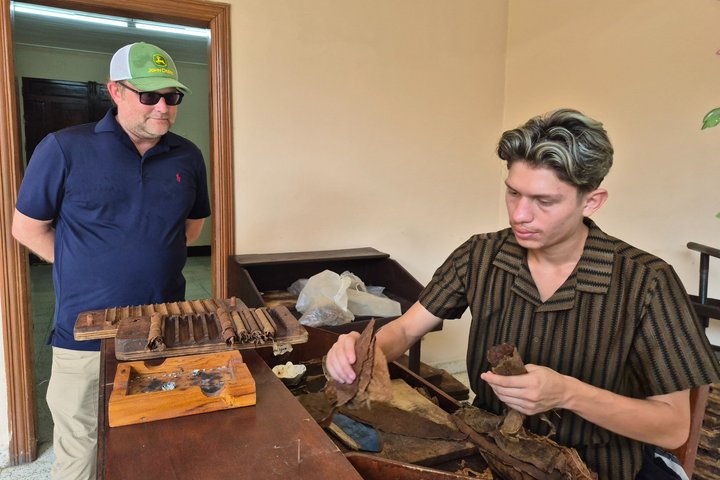 Nicaragua Private Day Tour: Masaya Volcano, Granada & Boat Ride!