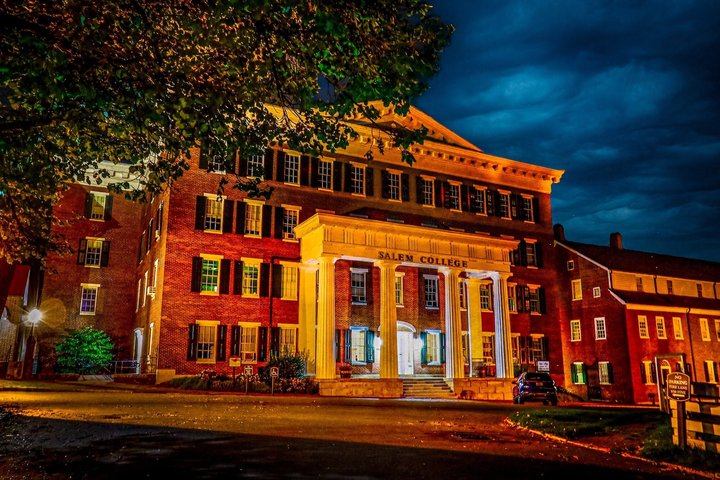 Winston Salem Ghost Tour of Whispers Wraiths and Widows