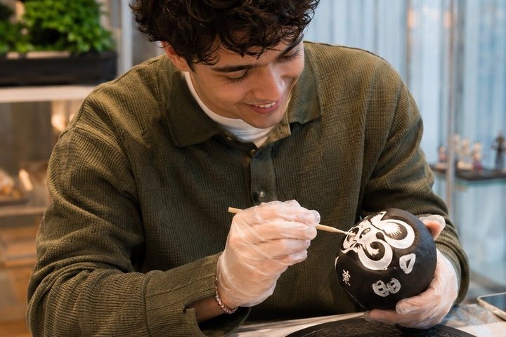 Chiba Daruma Painting Art Class