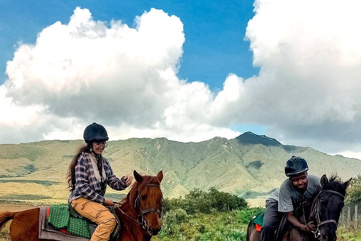Hell's Gate with Cycling, Rock Climbing & Horseback Safari
