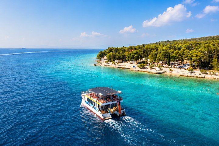 Hvar, Brač & Pakleni islands cruise with lunch & drinks from Split & Trogir